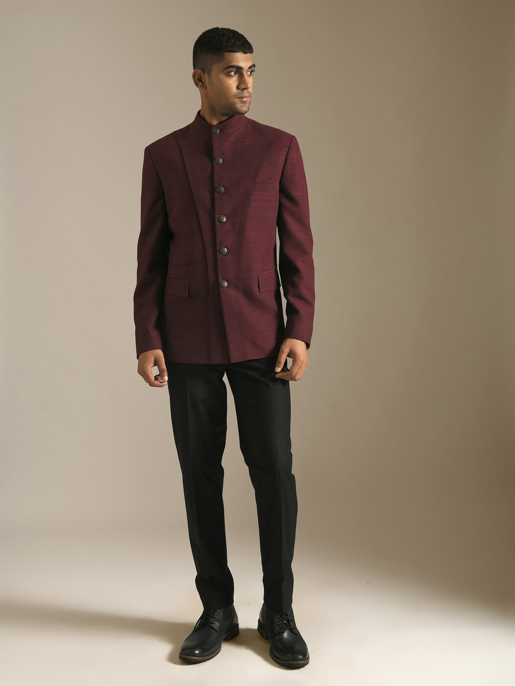 burguny wine bandhgala with panel and metal buttons